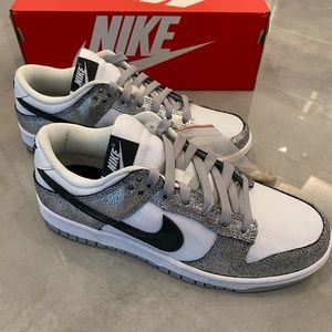 Nike womens dunk low size 8.5